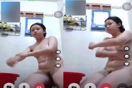 Bùi Trúc Nhi đụ sướng tê tái với bạn trai